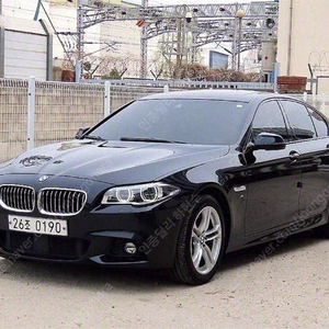 @16년식 5시리즈(6세대) 520d xDrive M 에어로다이나믹 프로 전국최저가격전액할부저신용최대72개월카드리스차량 상태 좋습니다