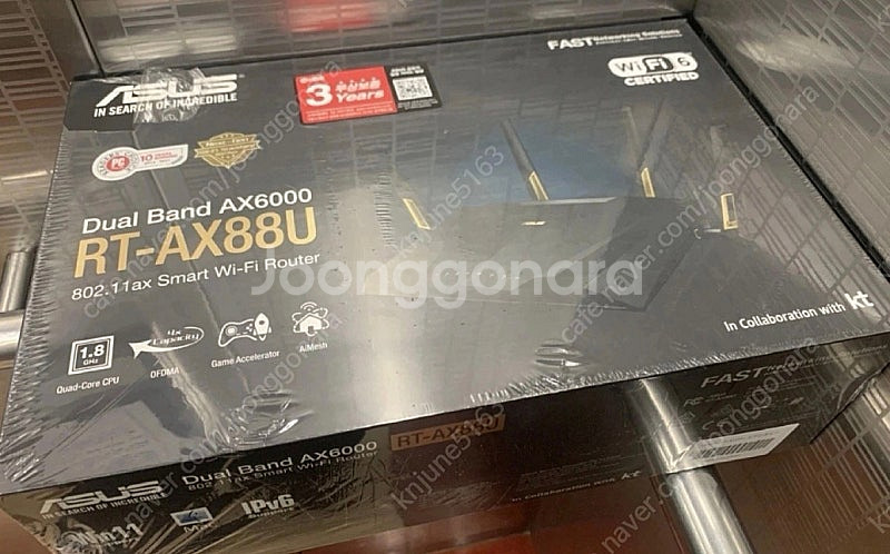 ASUS RT-AX88U 공유기 18만원에 팝니다.--0