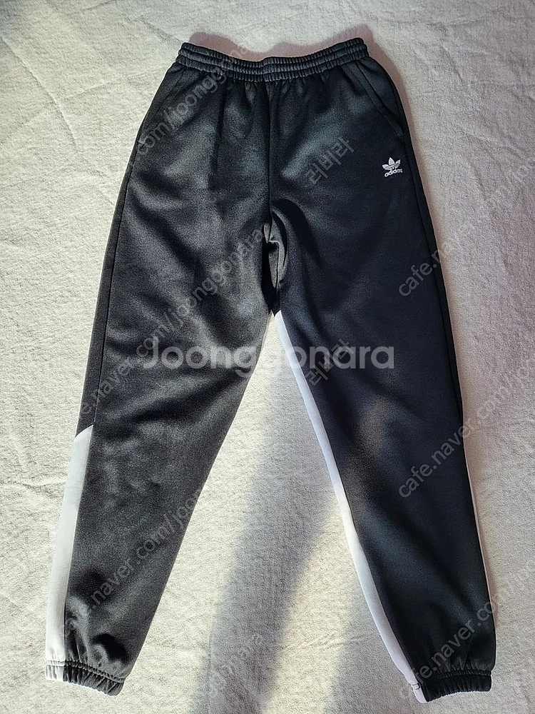 아디다스 조거팬츠 보관만하던 새것 택포 5--1