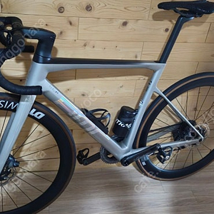 가격내림 23BMC 팀머신 SLR01 FOUR 카본54사이즈