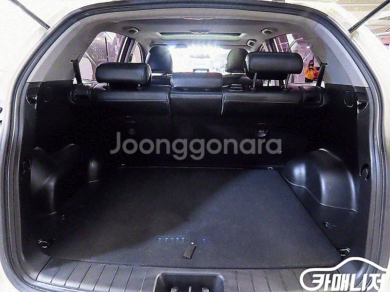 [KG모빌리티(쌍용) ]뉴코란도C 2WD 2.0 CVT...--9