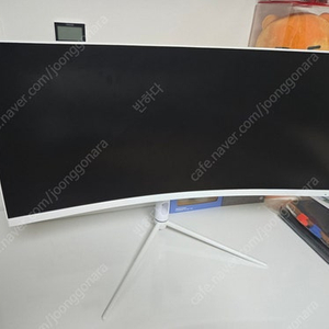 한성 모니터 커브드 와이드 TFG30F20W 팝니다.
