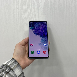 21664 갤럭시S20FE 화이트 128GB A급 부산 중고폰 팝니다 18만원