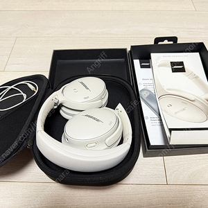 BOSE QC45 무선 헤드폰 화이트 스모크 색상 (국내 정발)