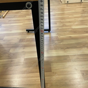 탁자,옷걸이,쇼파