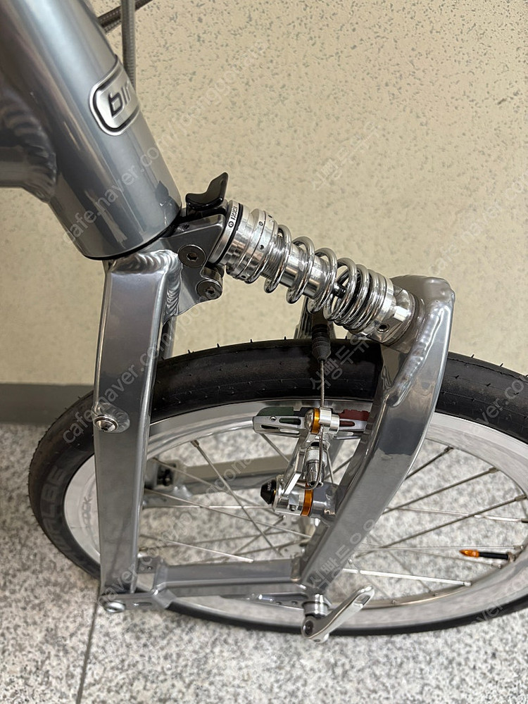 버디 birdy 클래식 실버 플래팅 미니벨로 접이식 자전거 이미지