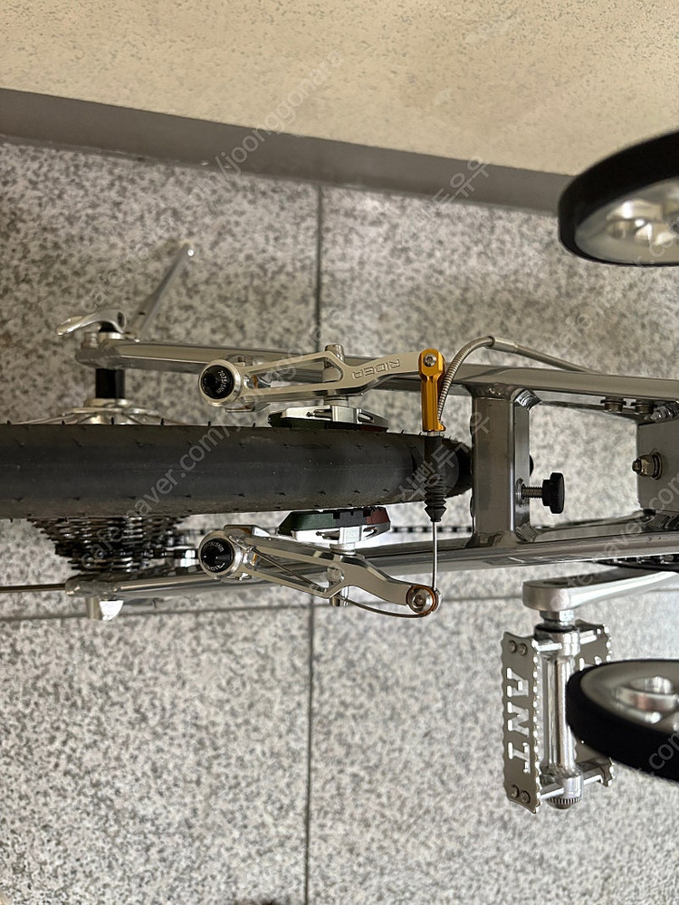 버디 birdy 클래식 실버 플래팅 미니벨로 접이식 자전거 이미지