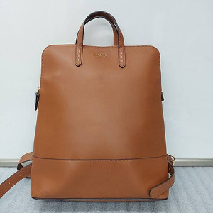 해지스 21fw pauline classic 브라운 로고배색 노트북 수납 백팩 HIBA1E408W2