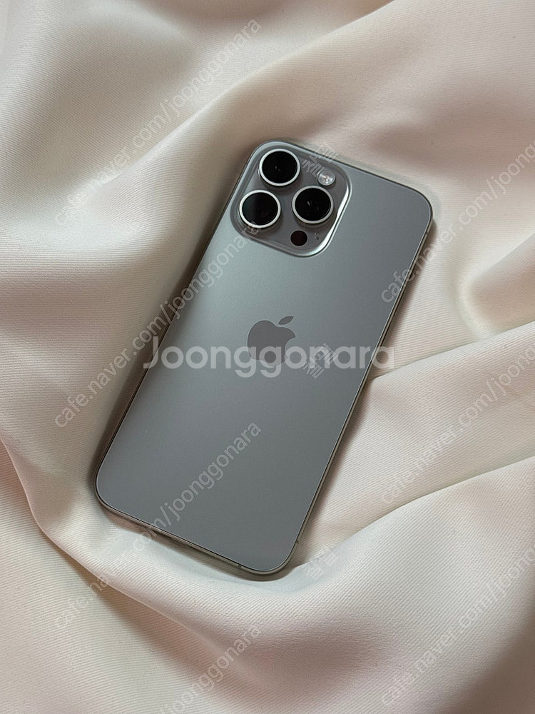 아이폰 15 프로맥스 티타늄그레이 256GB 실사용 6...--0