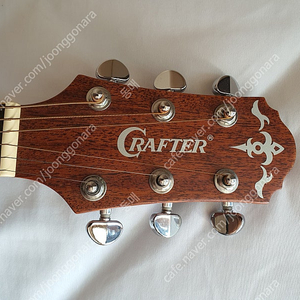 크래프터(CRAFTER) 통기타 팝니다.