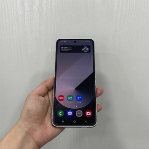 86835 갤럭시Z플립6 실버 256GB 부산 중고폰 팝니다 57만원