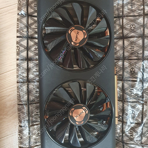 고장난 그래픽카드 XFX 라데온 5500XT 8GB