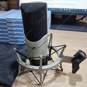 젠하이저 MK8 콘덴서 마이크(S급) + 전용 쇼크마운트 [150만원 구성]