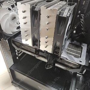 (새제품) 7800X3D 9070XT 판매합니다.