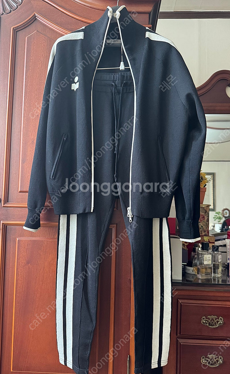 이자벨마랑 트랙자켓 + 트랙팬츠--2
