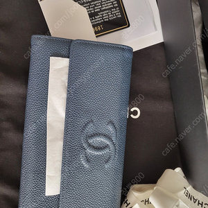 샤넬 캐비어 장지갑 새상품