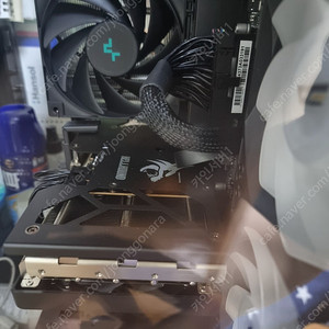 게이밍본체 라데온 rx7800xt 팝니다. (실사용2주,구매기간 한달안됨)