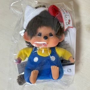 헬로키티 몬치치 키링 새상품