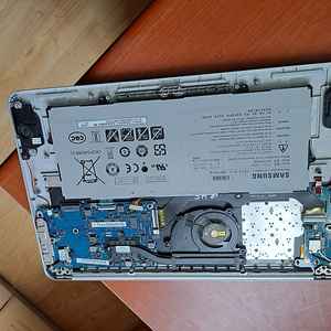 삼성노트북 부품용 (액정및 배터리 불량) i5-7200, 램 8g [대구]
