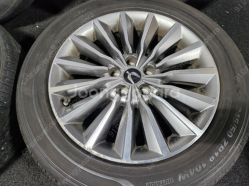 4075 에쿠스VI 중신형 18인치 휠타이어 한대분SET--5