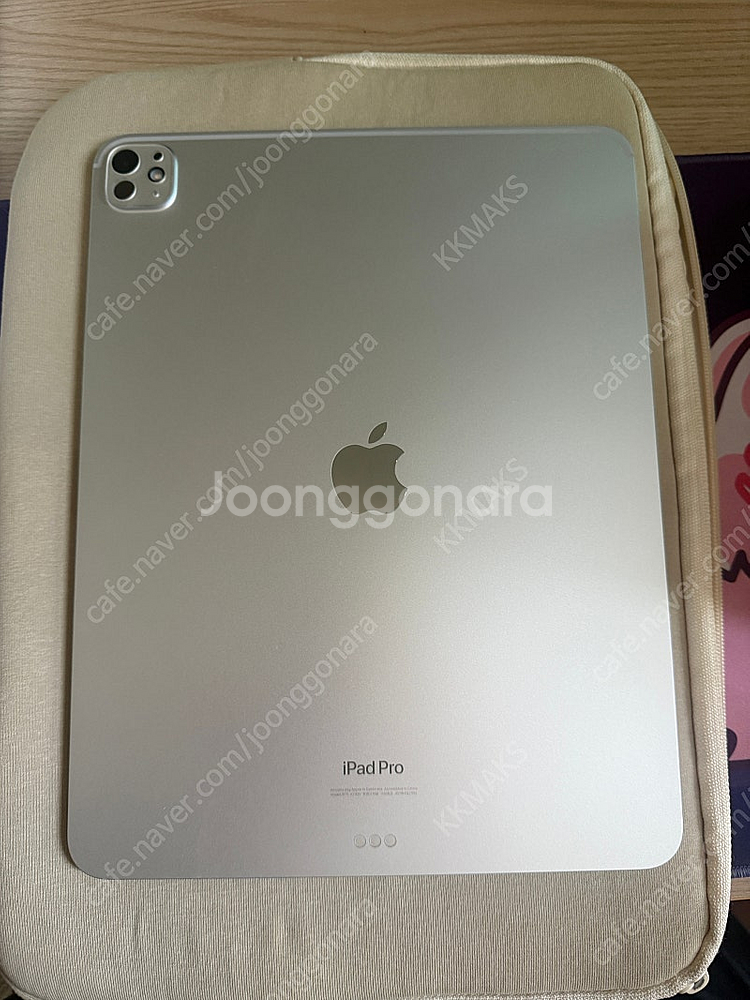 아이패드 프로 13 M4 512GB 판매합니다--5