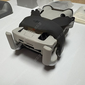 DJI 미니4프로 / DJI MINI 4 PRO 플라이 모어패키지 판매합니다. S급
