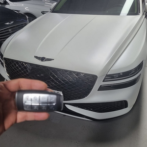 제네시스 G70, G80, G90, GV60, GV80 차량키 구형 스마트키 복사 및 최신형 디자인으로 업그레이드 개조