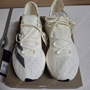 아디다스 Y-3 프라임 X2 스트렁 275