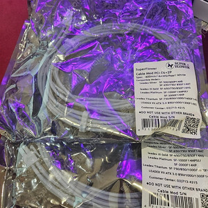 superflower 슈퍼플라워 유니버셜 슬리빙 케이블 8핀 판매합니다 미사용