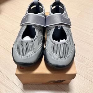 뉴발란스 브리즈 그레이250