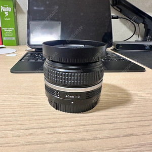 니콘 40mm f2 se
