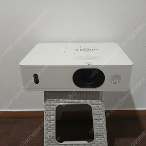 5200안시 히타치CP-WU5500 밝은 환경에서도 선명한 투사 대형 공간 최적 강당 교회 빔프로젝터