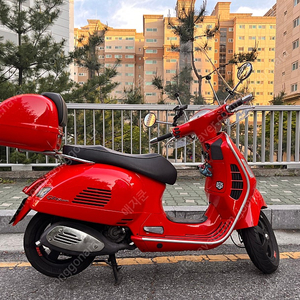 Vespa gts300