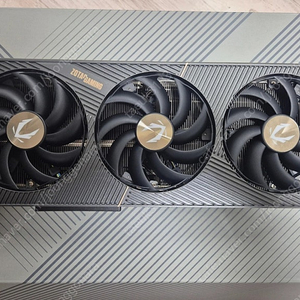 ZOTAC RTX 5090 solid oc 판매 합니다