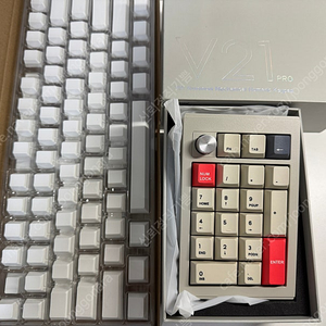 Cidoo V21pro 알미늄 넘버키보드(새상품급)+ XDA 체리프로파일 무각키캡 124키(미사용)