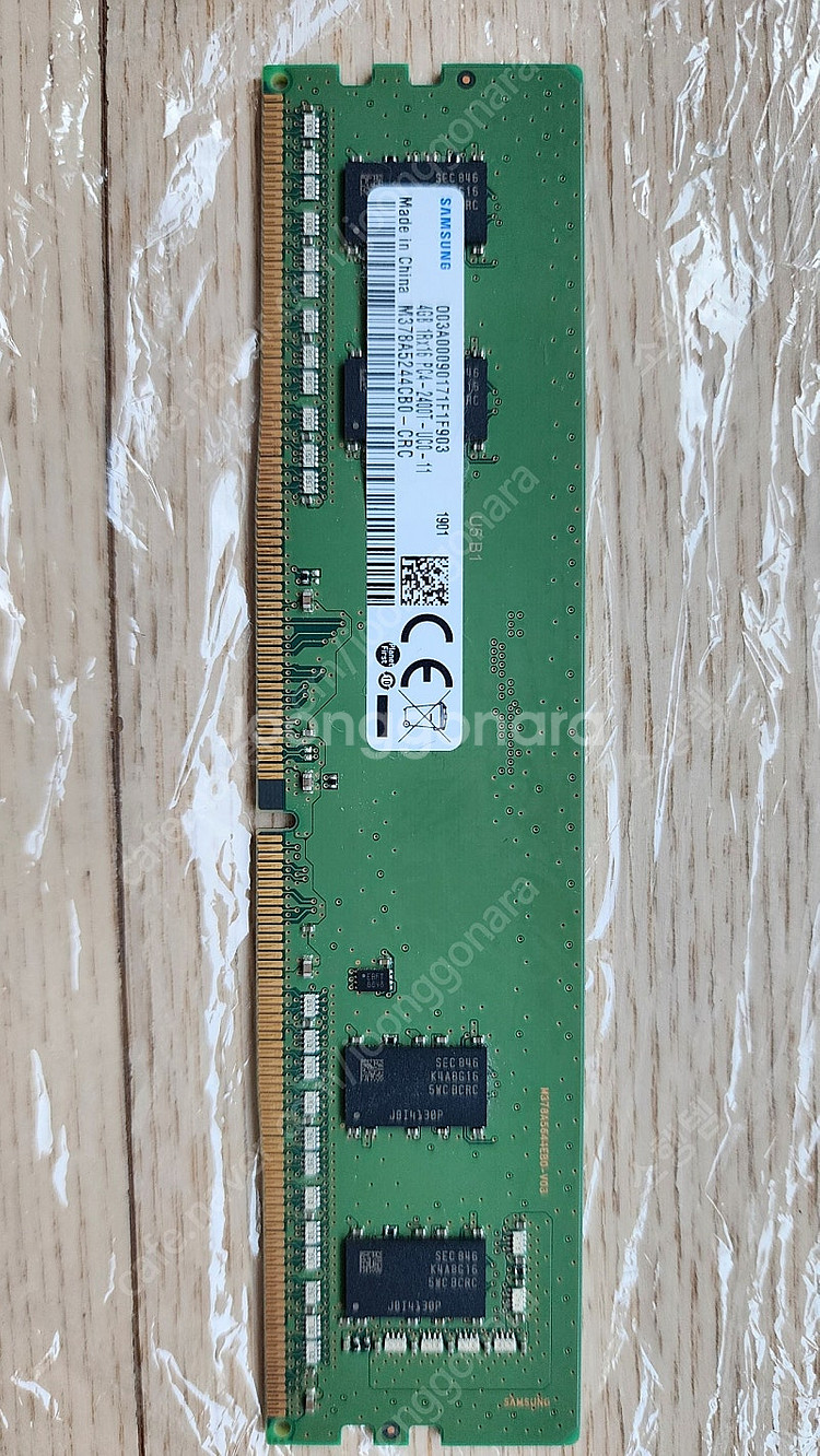 데스크탑 삼성메모리 DDR4 2400 4G--0
