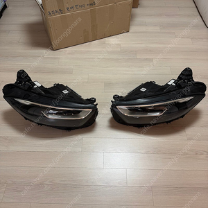 벤츠cls300d 2022년 순정라이트(천안)