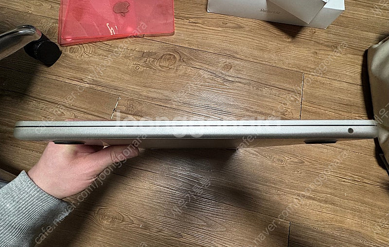 (부산) 맥북 에어 15 M3 256gb SSD, 8g...--6