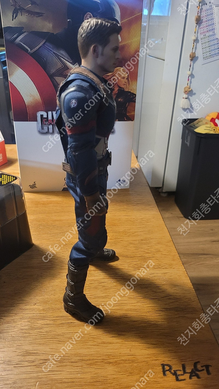 핫토이 시빌워 워머신 풀구성 (카톤O), 시빌워 캡틴, 마크7 노멀헤드 (이디스), 마크50 헤드, 팔, 다리 그 ... 이미지