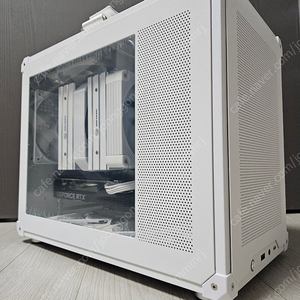 7800X3D , RTX4060 본체