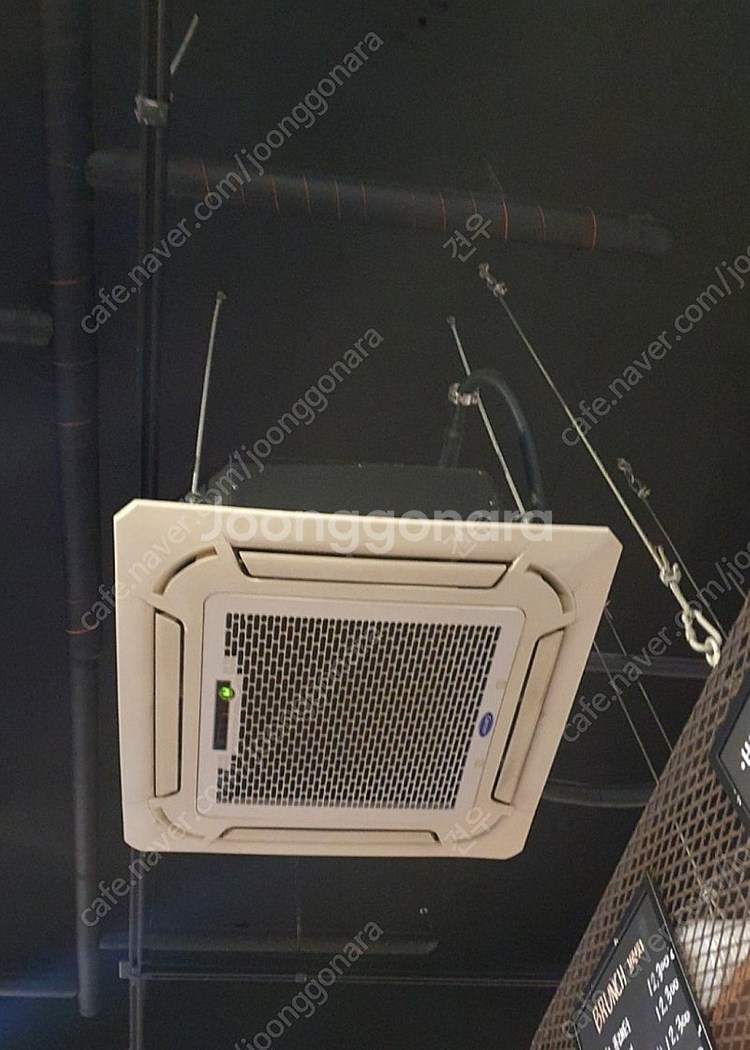 캐리어 40평 천장형 냉난방기 판매합니다.--0