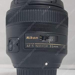 니콘 AF-S 85mm f1.8G 정품 팝니다