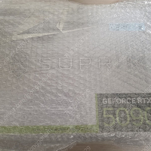 rtx 5090 슈프림 soc 미개봉 팝니다.