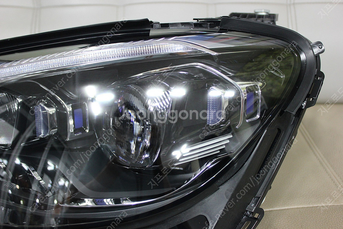 벤츠 W213 E250 23년 5월 운전석측 헤드라이트...--2