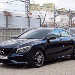 중고차 벤츠 CLA클래스 CLA 220 AMG 라인 18년형 127,000키로 중고차전액할부 ★ 여유자금 ★ 수원 ★