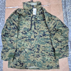 미군 미해병 고어텍스파카 스몰숏 택달린 신품판매합니다.