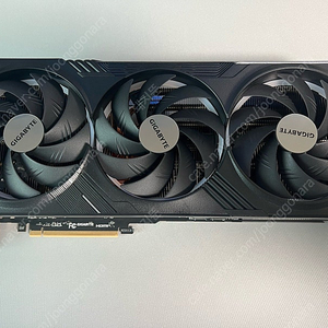기가바이트 RTX 4080 super gaming oc 판매합니다.