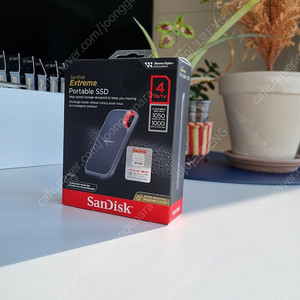 SanDisk 포터블SSD 4TB 미개봉 판매합니다.