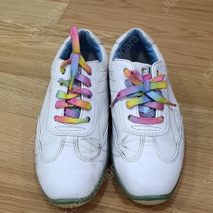 [풋조이]여성,캐쥬얼골프화230팝니다.(신발주머니포함)(깨끗하고 상태좋습니다.)(택포25,000원)