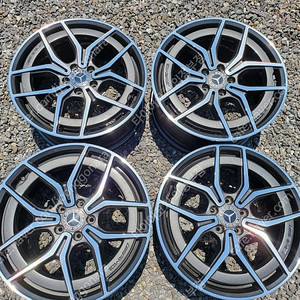 19인치 벤츠 신형 W213 AMG 건메탈폴리쉬 순정휠 1대분